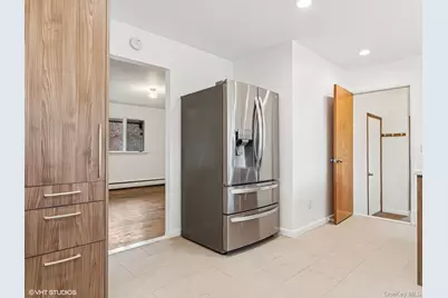 8 Jonathan Lane, Poughkeepsie, NY 12603 - Photo 19