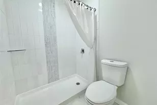 607 Cabot Ct, Saint James, NY 11780 - Photo 19