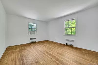 45 Robins Crescent #45, New Rochelle, NY 10801 - Photo 13