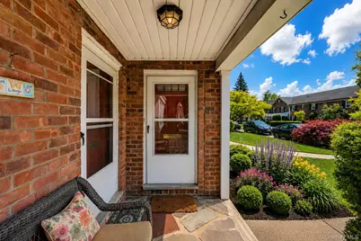45 Robins Crescent #45, New Rochelle, NY 10801 - Photo 1