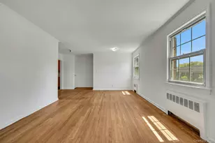 45 Robins Crescent, New Rochelle, NY 10801 - Photo 5