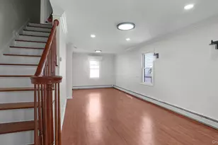 93-17 201st St, Hollis, NY 11423 - Photo 3