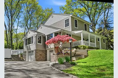 60 Woodvale Avenue, Kings Park, NY 11754 - Photo 3
