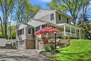 60 Woodvale Ave, Kings Park, NY 11754 - Photo 3