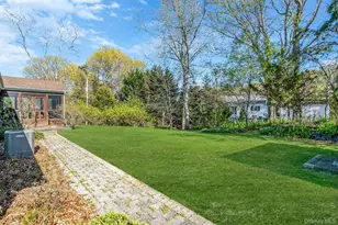 1407 Middle Rd, Calverton, NY 11933 - Photo 5
