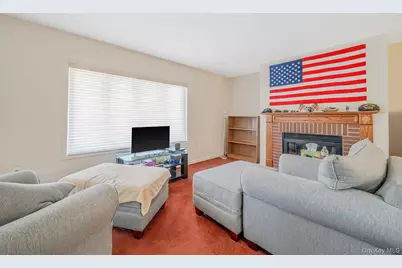 1407 Middle Road #253, Calverton, NY 11933 - Photo 19