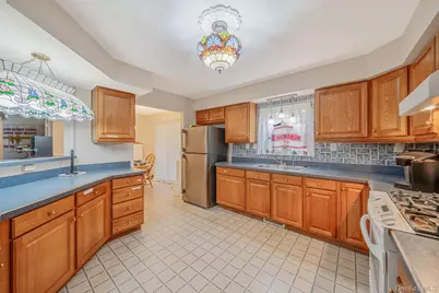 1407 Middle Road #253, Calverton, NY 11933 - Photo 15