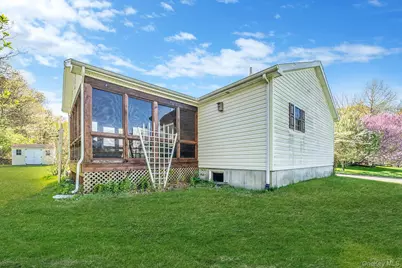 1407 Middle Road #253, Calverton, NY 11933 - Photo 9