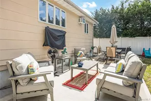 787 Frankford Rd, West Babylon, NY 11704 - Photo 33