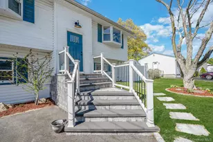 10 Charter Rd, Selden, NY 11784 - Photo 3