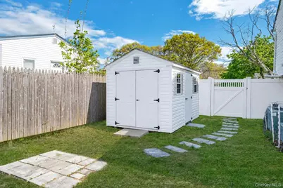 10 Charter Road, Selden, NY 11784 - Photo 29
