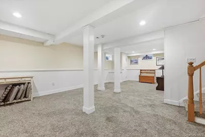 15 Kensington Road, Garden City, NY 11530 - Photo 31