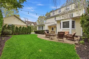 15 Kensington Rd, Garden City, NY 11530 - Photo 37