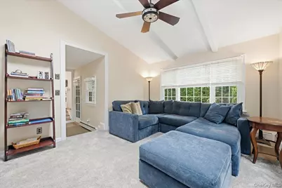 15 Kensington Road, Garden City, NY 11530 - Photo 17