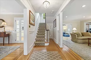 15 Kensington Rd, Garden City, NY 11530 - Photo 3