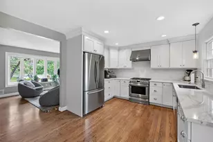 29 Christine Ln, Tappan, NY 10983 - Photo 7