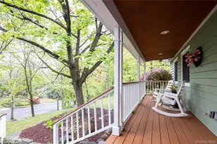 17 Highridge Dr, Huntington, NY 11743 - Photo 3