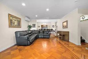 85-14 123rd St, Kew Gardens, NY 11415 - Photo 3
