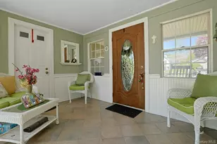 10 E Linwood St, Valhalla, NY 10595 - Photo 5