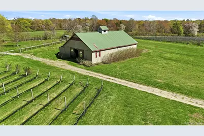 35950 Main Road, Cutchogue, NY 11935 - Photo 3