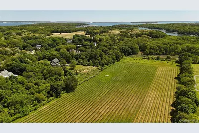 35950 Main Road, Cutchogue, NY 11935 - Photo 21