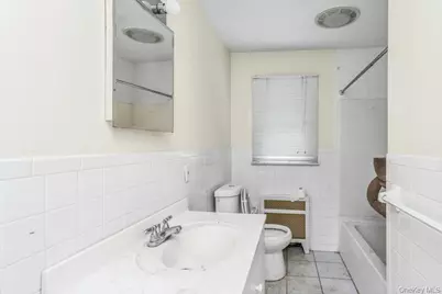 2 Huron Street, Glen Head, NY 11545 - Photo 7