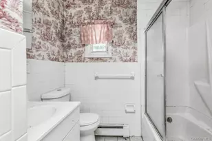 2 Huron St, Glen Head, NY 11545 - Photo 5