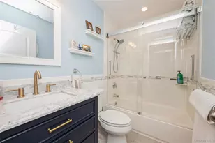 608 Carman Ave, Westbury, NY 11590 - Photo 23