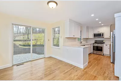 451 River Road, Nissequogue, NY 11780 - Photo 13