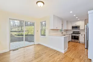 451 River Rd, Nissequogue, NY 11780 - Photo 13