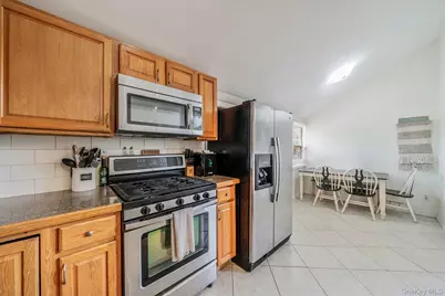 6 Satinwood Road, Rocky Point, NY 11778 - Photo 15