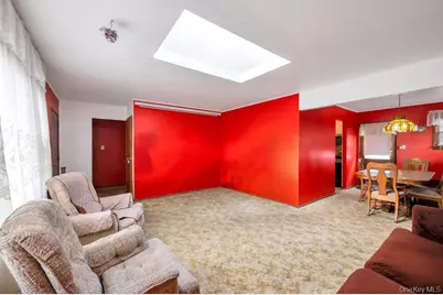 529 Liberty Street, Uniondale, NY 11553 - Photo 5