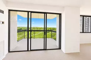 270-10 Grand Central Pkwy, Floral Park, NY 11005 - Photo 19