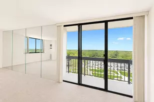 270-10 Grand Central Pkwy, Floral Park, NY 11005 - Photo 5