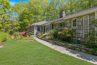 11 North Road, Oyster Bay, NY 11771 - Photo 1