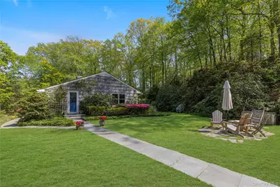 11 North Road, Oyster Bay, NY 11771 - Photo 3