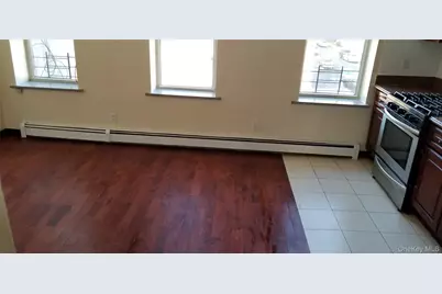 10515 Jamaica Avenue, Richmond Hill, NY 11418 - Photo 11