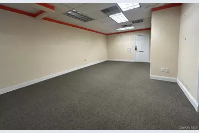 60 Dutch Hill Road #Suite 14, Orangeburg, NY 10962 - Photo 3