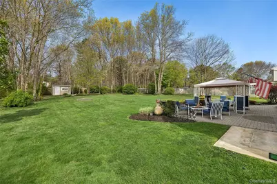 54 Winterberry Drive, Middle Island, NY 11953 - Photo 19