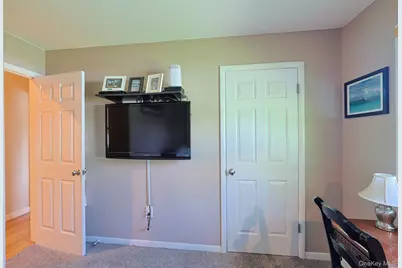 17 Red Oak Terrace, Newburgh, NY 12550 - Photo 23