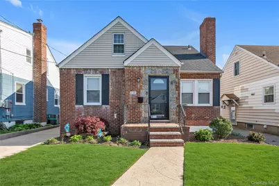 1125 Esther Street, Franklin Square, NY 11010 - Photo 1
