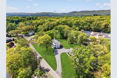 172 Westchester Avenue, Buchanan, NY 10511 - Photo 35