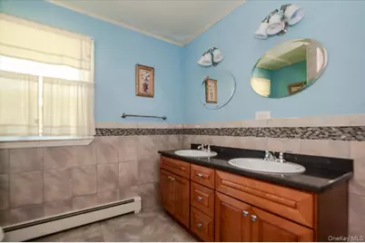 2 Richard Lane, Huntington, NY 11743 - Photo 25