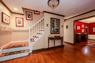 2 Richard Ln, Huntington, NY 11743 - Photo 5