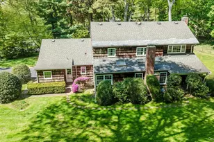 2 Richard Ln, Huntington, NY 11743 - Photo 31