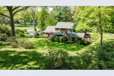 2 Richard Lane, Huntington, NY 11743 - Photo 37