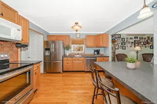 116 E 13th St, Huntington Station, NY 11746 - Photo 15