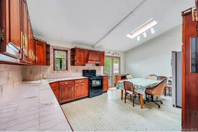 2566 Nelson Drive, Seaford, NY 11783 - Photo 23