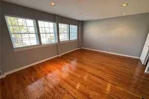 132 Fairfield Dr, Holbrook, NY 11741 - Photo 13