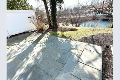 132 Fairfield Drive, Holbrook, NY 11741 - Photo 21